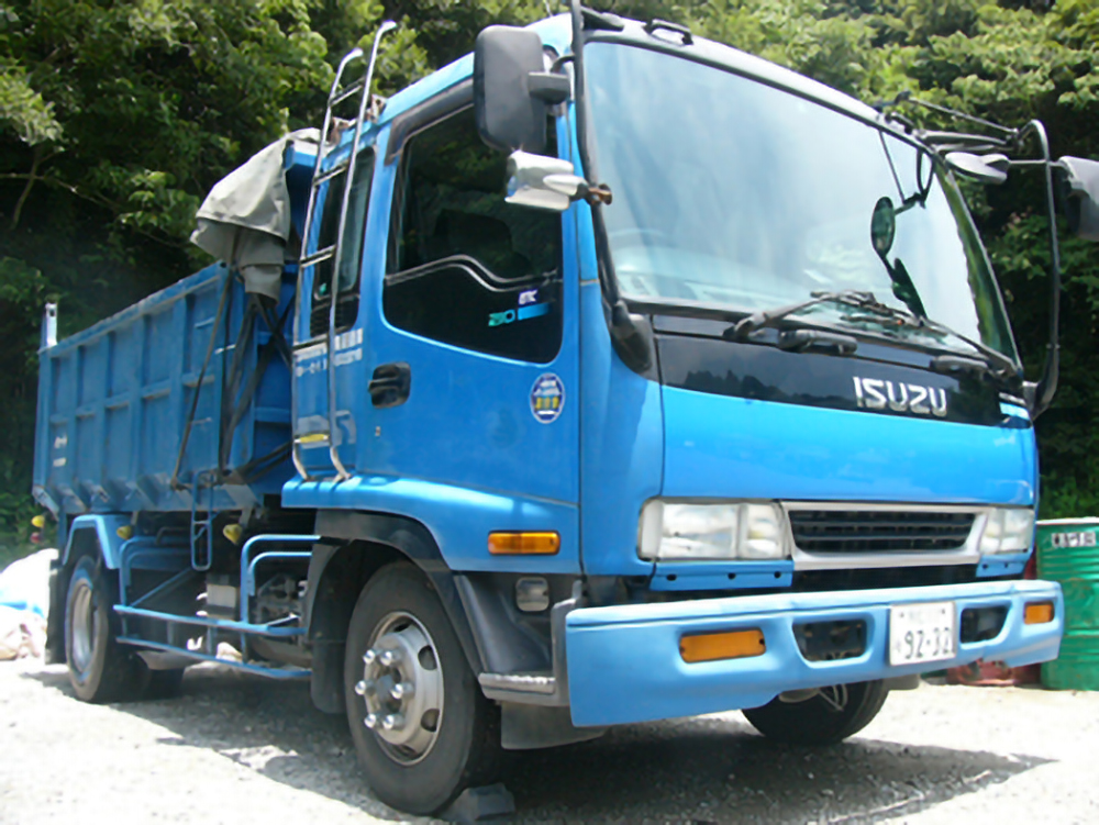 4tダンプ車（6㎥）